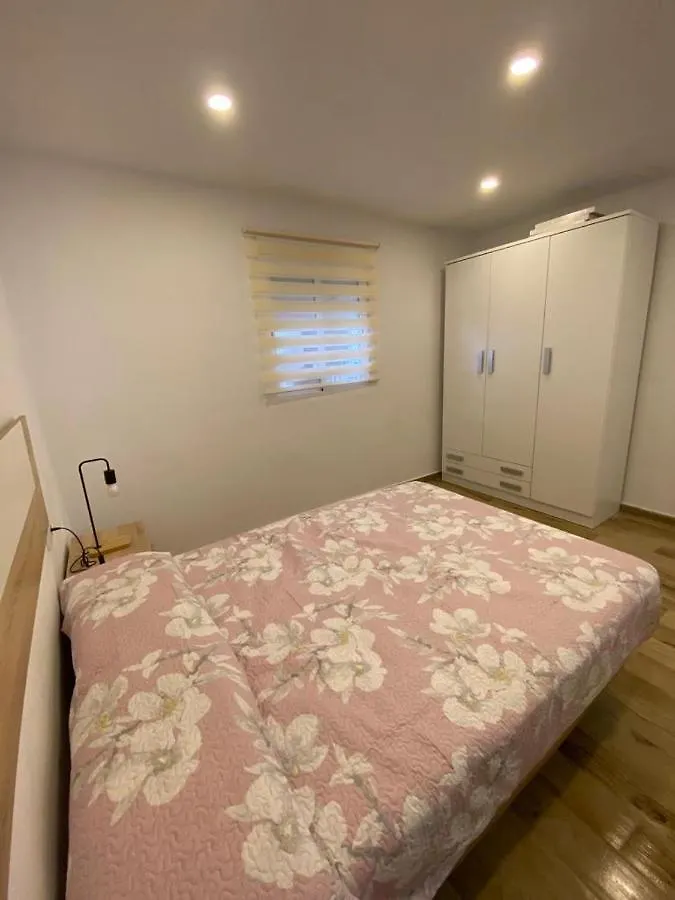 Apartamento La Saeta Jerez de la Frontera 0*,  Spain